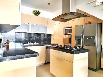 Apartamento de 4 alcobas en venta en Santa Teresita, Cali, 328 m² · foto 9 de 20