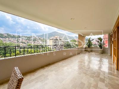 Apartamento de 4 alcobas en venta en Santa Teresita, Cali, 350 m² · foto 3 de 20