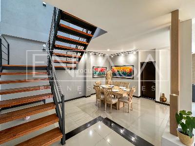 Casa de 5 alcobas en venta en Altos De Ciudad Jardin, Cali, 500 m² · foto 6 de 20