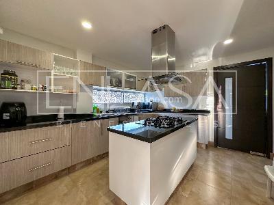 Casa de 5 alcobas en venta en Altos De Ciudad Jardin, Cali, 500 m² · foto 8 de 20