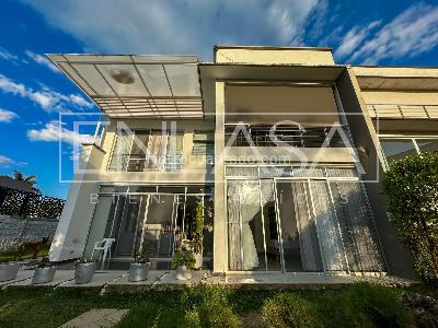 Casa de 5 alcobas en venta en Altos De Ciudad Jardin, Cali, 500 m² · foto 3 de 20