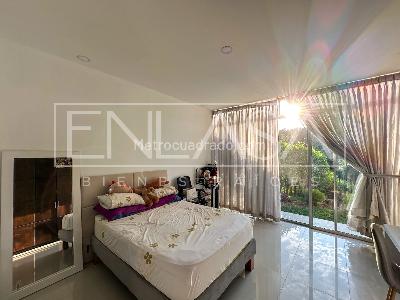 Casa de 5 alcobas en venta en Altos De Ciudad Jardin, Cali, 500 m² · foto 9 de 20