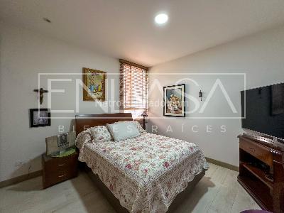 Apartamento de 3 alcobas en venta en Santa Teresita, Cali, 147 m² · foto 18 de 20