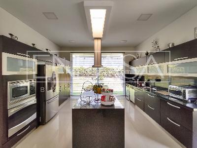 Casa de 4 alcobas en venta en Altos De Ciudad Jardin, Cali, 1705 m² · foto 9 de 20