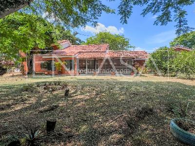 Casa en Arriendo, PARCELACIONES PANCE, Cali