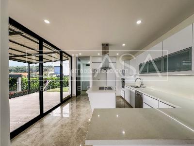 Casa de 4 alcobas en venta en Parcelaciones Pance, Cali, 530 m² · foto 9 de 20
