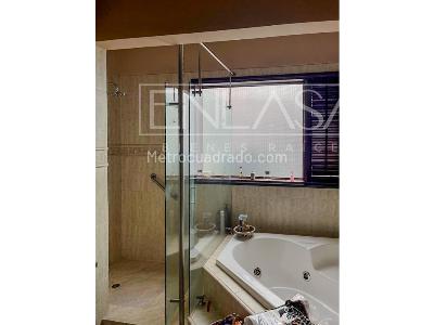 Casa de 3 alcobas en venta en Ciudad Jardin, Cali, 470 m² · foto 17 de 18