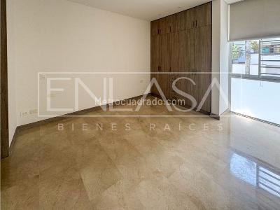 Apartamento de 3 alcobas en arriendo en Cristales, Cali, 290 m² · foto 13 de 17
