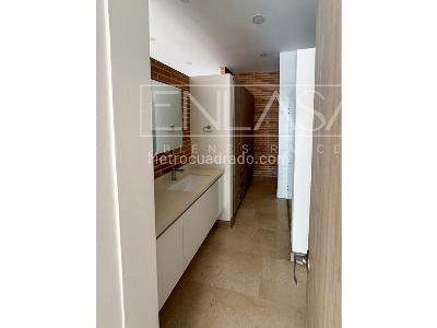 Apartamento de 3 alcobas en arriendo en Cristales, Cali, 290 m² · foto 14 de 17