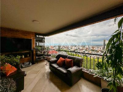Apartamento de 4 alcobas en venta en Juanambu, Cali, 176 m² · foto 2 de 20