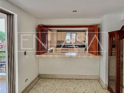 Apartamento de 3 alcobas en venta en Santa Teresita, Cali, 181 m² · foto 6 de 16