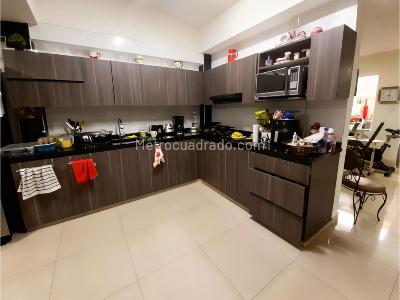 Casa de 3 alcobas en venta en El Prado, Palmira, 161 m² · foto 7 de 14