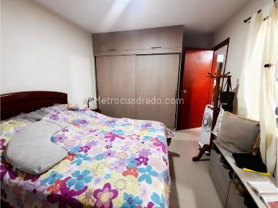 Casa de 3 alcobas en venta en El Prado, Palmira, 161 m² · foto 10 de 14