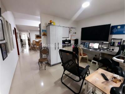 Casa de 3 alcobas en venta en El Prado, Palmira, 161 m² · foto 12 de 14
