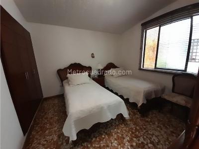Casa de 5 alcobas en venta en Las Mercedes, Palmira, 350 m² · foto 5 de 20