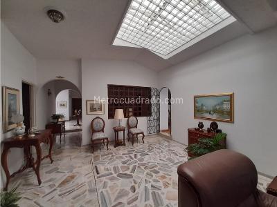 Casa de 5 alcobas en venta en Las Mercedes, Palmira, 350 m² · foto 12 de 20