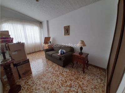 Casa de 5 alcobas en venta en Las Mercedes, Palmira, 350 m² · foto 16 de 20
