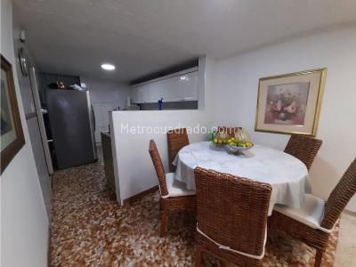 Casa de 5 alcobas en venta en Las Mercedes, Palmira, 350 m² · foto 17 de 20
