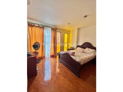Casa de 5 alcobas en venta en Las Mercedes, Palmira, 320 m² · foto 14 de 17
