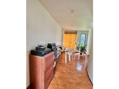 Casa de 5 alcobas en venta en Las Mercedes, Palmira, 320 m² · foto 16 de 17