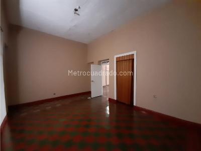 Casa de 5 alcobas en venta en Colombina, Palmira, 259 m² · foto 3 de 17