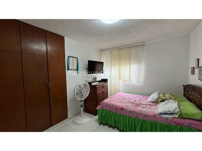 Casa de 5 alcobas en venta en Las Mercedes, Palmira, 166 m² · foto 17 de 20