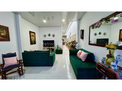 Casa de 3 alcobas en venta en Barrio Nuevo, Palmira, 112 m² · foto 4 de 20