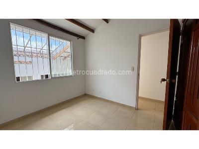 Casa de 4 alcobas en venta en Las Flores, Palmira, 178 m² · foto 16 de 18
