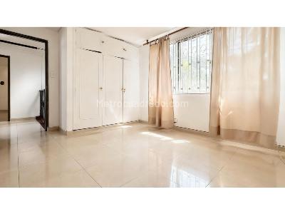 Casa de 5 alcobas en venta en Las Flores, Palmira, 310 m² · foto 12 de 20