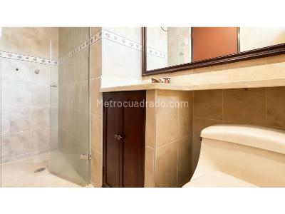 Casa de 5 alcobas en venta en Las Flores, Palmira, 310 m² · foto 14 de 20