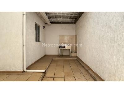 Casa de 3 alcobas en venta en Barrio Plaza Campestre, Palmira, 85 m² · foto 9 de 18