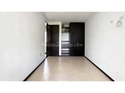 Casa de 3 alcobas en venta en Barrio Plaza Campestre, Palmira, 85 m² · foto 16 de 18