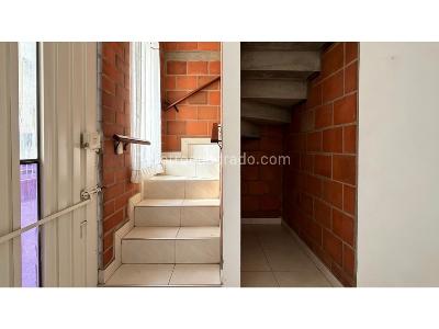Casa de 3 alcobas en venta en Barrio Guayacanes Del Sembrador, Palmira, 105 m² · foto 9 de 15