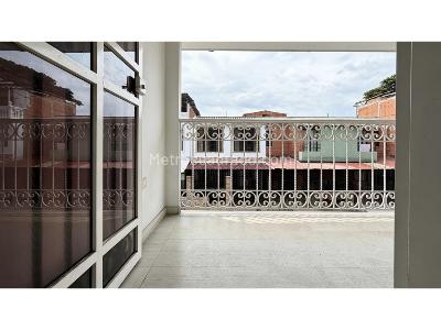 Casa de 3 alcobas en venta en Barrio Guayacanes Del Sembrador, Palmira, 105 m² · foto 11 de 15