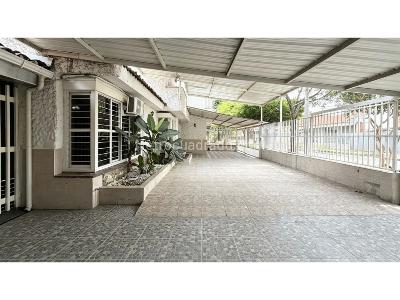 Casa de 5 alcobas en venta en Mirrinao, Palmira, 650 m² · foto 2 de 20