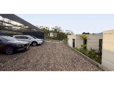Casa de 3 alcobas en venta en Condominio Campestre Lagos De Maracaibo, Palmira · foto 4 de 20