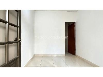 Casa de 4 alcobas en venta en El Bolo, Palmira, 507 m² · foto 10 de 13
