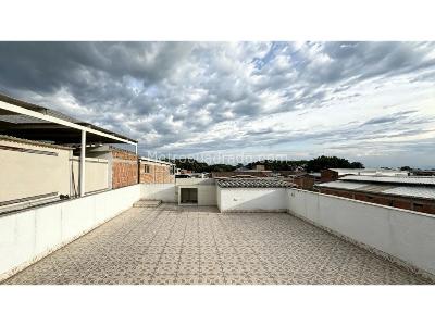 Casa de 5 alcobas en venta en Las Americas, Palmira, 260 m² · foto 18 de 18