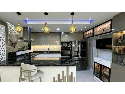 Casa de 4 alcobas en venta en Las Flores, Palmira, 320 m² · foto 3 de 18