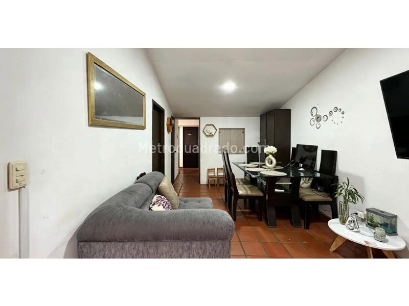 Casa – Cali, Los Guaduales, Comuna 6 - Vista 3