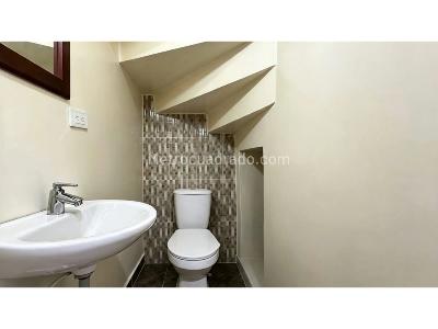 Casa de 3 alcobas en venta en Barrio Brisas Del Bosque, Palmira, 210 m² · foto 4 de 10