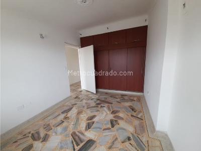Casa de 5 alcobas en venta en El Prado, Palmira, 180 m² · foto 14 de 15