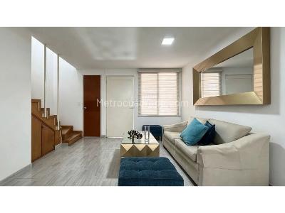 Casa de 2 alcobas en venta en Almendros De La Italia, Palmira, 90 m² · foto 3 de 13
