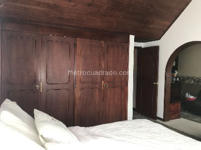 Casa de 4 alcobas en venta en Ilarco Puente Largo, Bogotá, 319 m² · foto 14 de 20