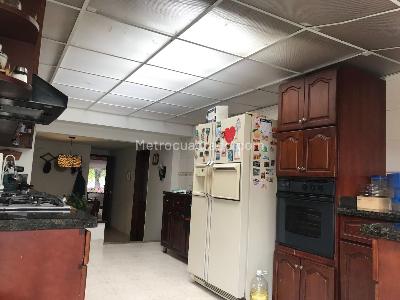 Casa de 4 alcobas en venta en Ilarco Puente Largo, Bogotá, 319 m² · foto 7 de 20