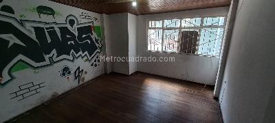 Casa de 5 alcobas en venta en Centro Las Nieves, Bogotá, 800 m² · foto 8 de 19