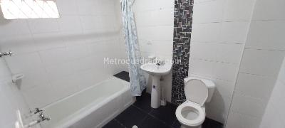 Casa de 5 alcobas en venta en Centro Las Nieves, Bogotá, 800 m² · foto 13 de 19
