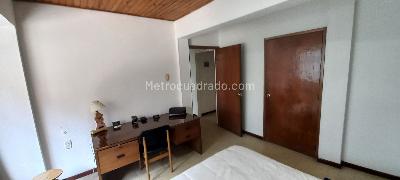 Casa de 5 alcobas en venta en Centro Las Nieves, Bogotá, 800 m² · foto 18 de 19