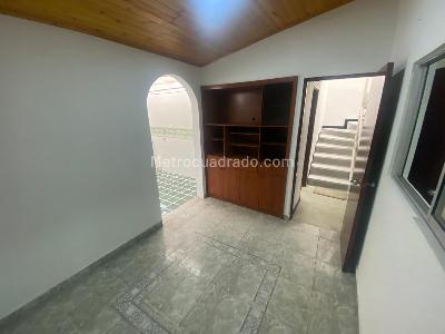 Casa de 5 alcobas en venta en La Española, Bogotá, 170 m² · foto 12 de 20