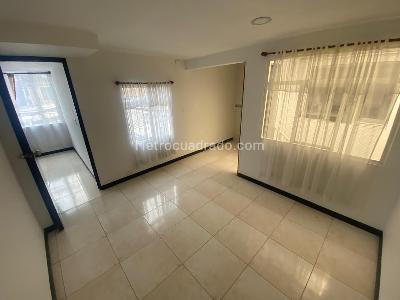 Casa de 5 alcobas en venta en La Española, Bogotá, 170 m² · foto 15 de 20